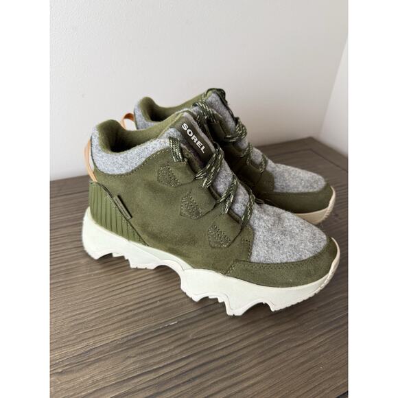 Sorel Kinetic Impact Caribou Plus Waterproof Women's Casual Wedge Boots Green 7 - Picture 1 of 9